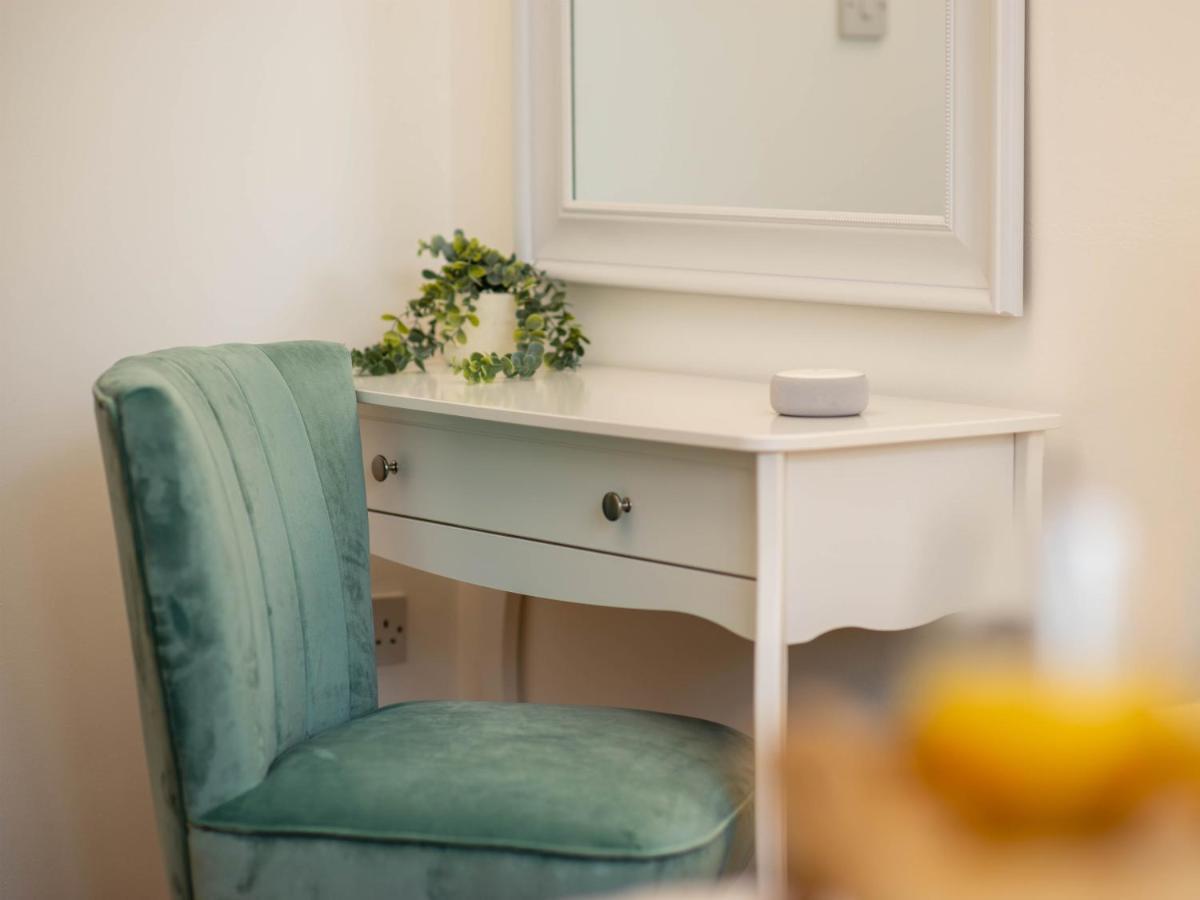 Vibrant City Centre - King Bed, Entire Apartment Cambridge  Ngoại thất bức ảnh